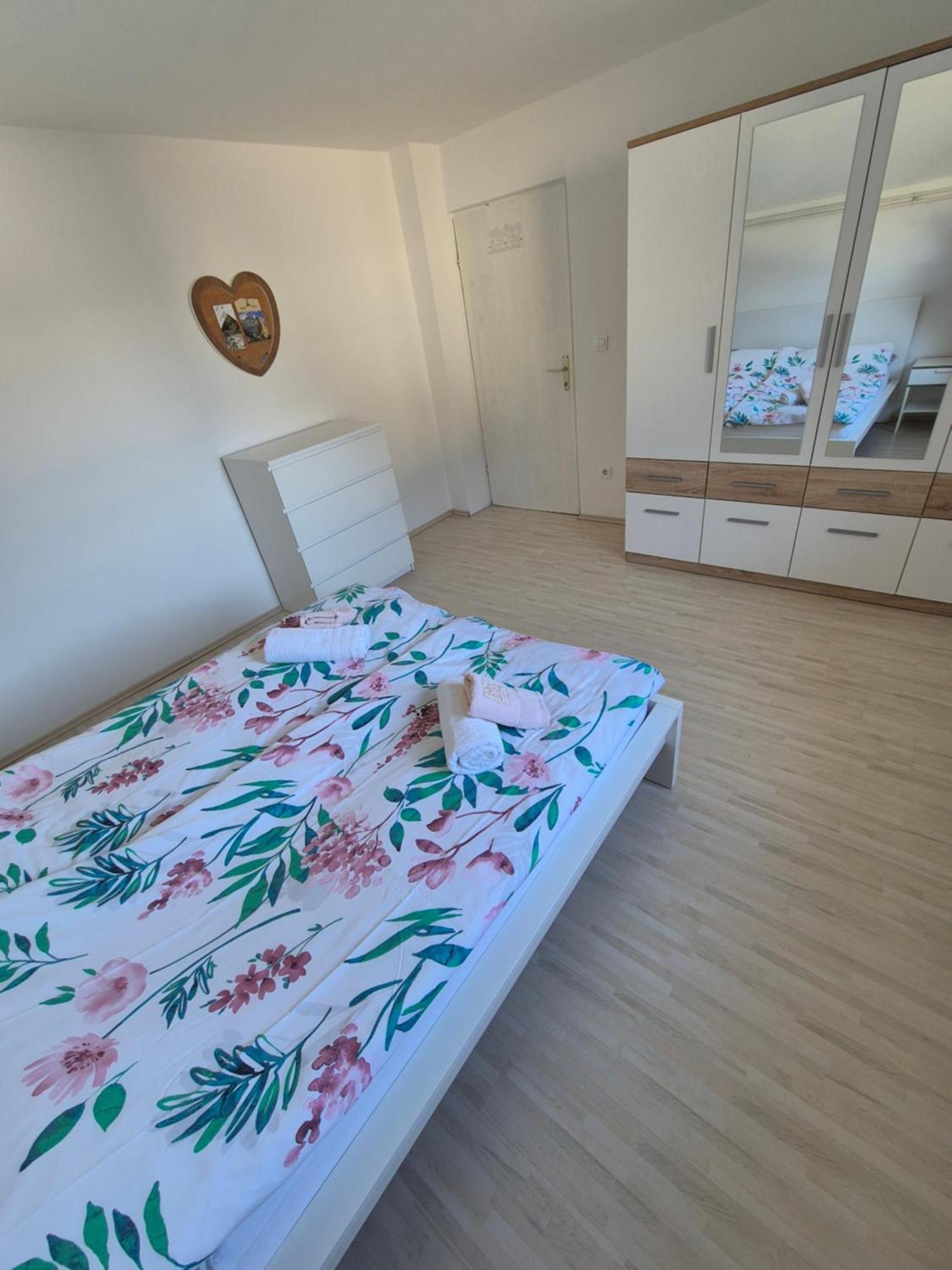 Apartment Petra موجسترانا المظهر الخارجي الصورة