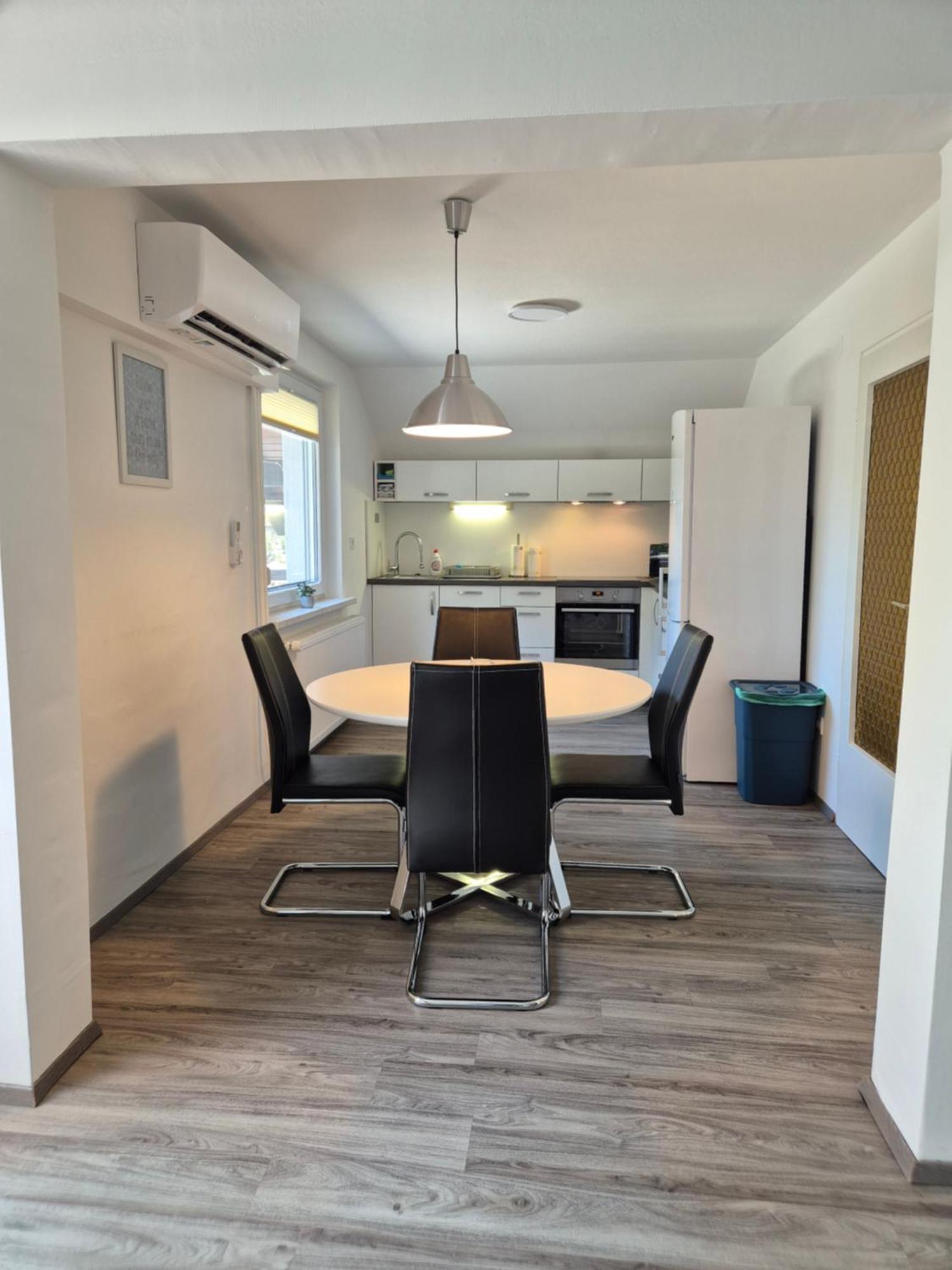 Apartment Petra موجسترانا المظهر الخارجي الصورة
